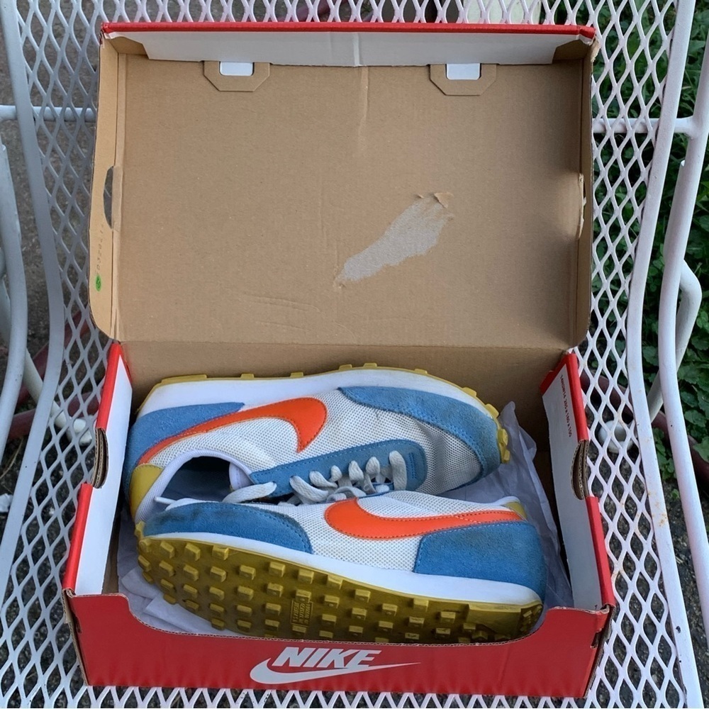 Nike Daybreak Womens Size 6 University Blue Orange Shoes Sneakers DM8330-400 - Picture 3 of 12